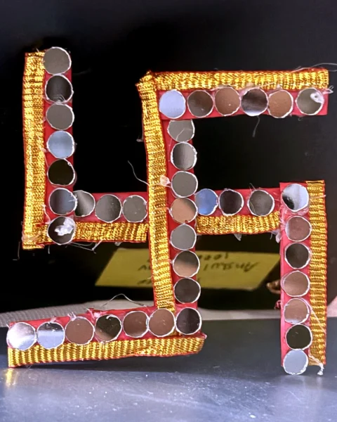 Mirror Swastik